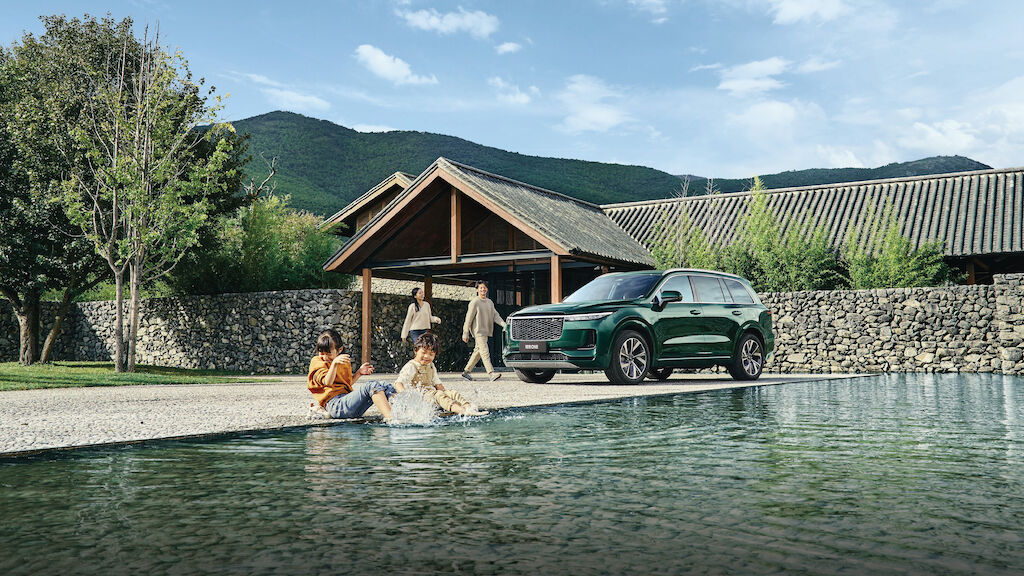 Li auto-Family-Outdoor